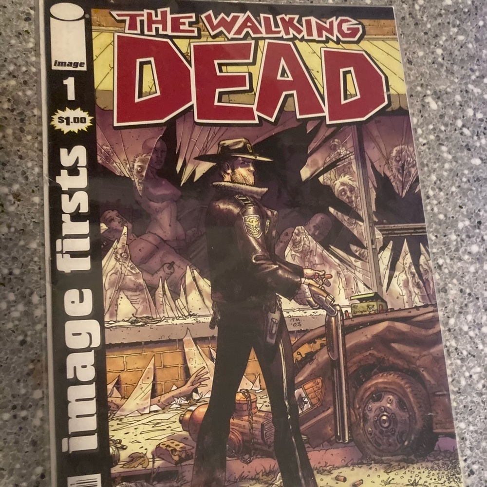 AMC the walking dead # 1 first comic book PLASTIC SEALED//NEW